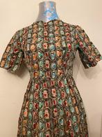Originele vintage jurk 1950 novelty print, Gedragen, Knielengte, Ophalen of Verzenden, Roze