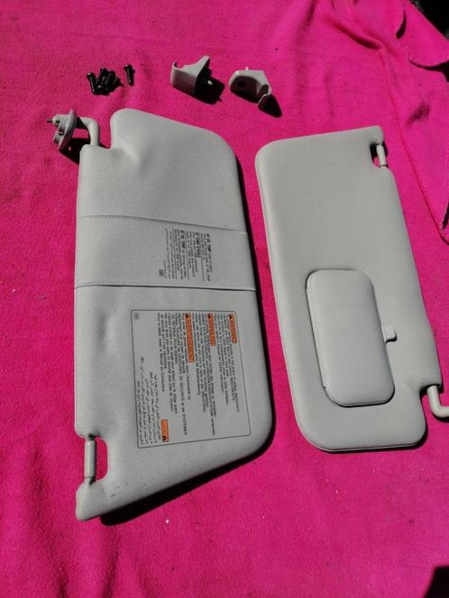 L+R zonnekleppen SUBARU FORESATER SF TURBO  2001/2004, Auto-onderdelen, Klein materiaal, Subaru, Gebruikt, Ophalen of Verzenden