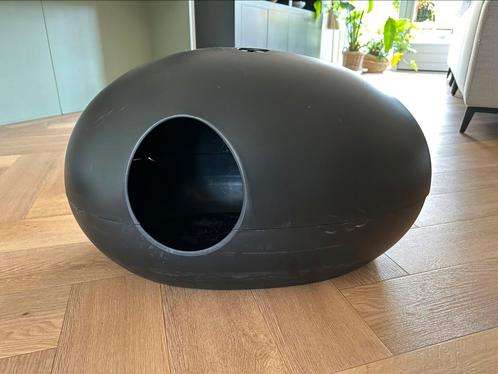 Design kattenbak zwart (Sindesign), Dieren en Toebehoren, Kattenbakken, Gebruikt, Ophalen