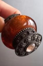 Antiek amberkleurige sieradendoos, pillendoosje met deksel, Antiek en Kunst, Ophalen of Verzenden