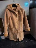 Lammy coat mt 40, Kleding | Dames, Jassen | Winter, Maat 38/40 (M), Zo goed als nieuw, Ophalen