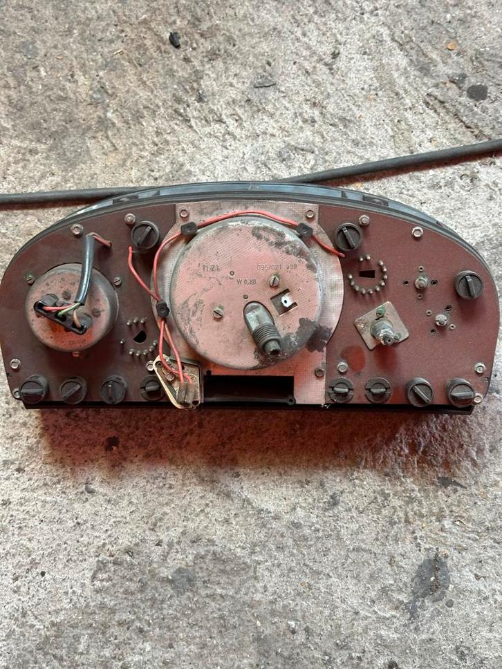 Mercedes R107 SL/SLC Kilometer Teller, Auto-onderdelen, Dashboard en Schakelaars, Mercedes-Benz, Gebruikt, Ophalen of Verzenden