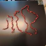 2 kerstslingers rood met sterretjes., Diversen, Kerst, Ophalen of Verzenden, Zo goed als nieuw