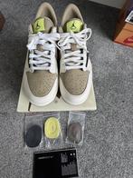 Jordan 1 Retro Low Golf Travis Scott Neutral Olive | 45, Kleding | Heren, Schoenen, Overige kleuren, Nieuw, Ophalen of Verzenden