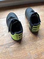 Kipsta Voetbalschoenen Maat 30, Ophalen, Zo goed als nieuw, Jongen of Meisje, Schoenen