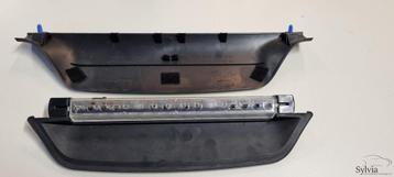 Derde remlicht wit BMW 3 serie E46 Compact 6905492 beschikbaar voor biedingen