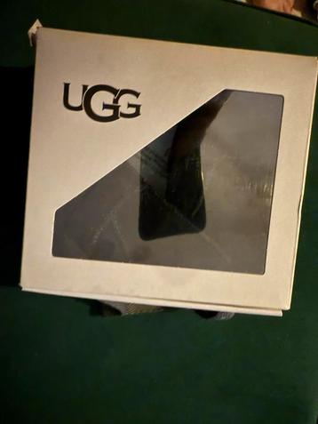 Nieuwe Baby Uggs in Doos - Nooit Gedragen! beschikbaar voor biedingen