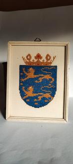 Wapen van Friesland. Vintage borduurwerk 14,5x18,5cm, Verzenden