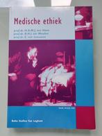 Studieboeken geneeskunde deel 1, Boeken, Ophalen of Verzenden, Beta, Gelezen, WO