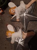 Twee 2 kertsengeltjes en 1 maan engel decoratie, Ophalen of Verzenden, Zo goed als nieuw