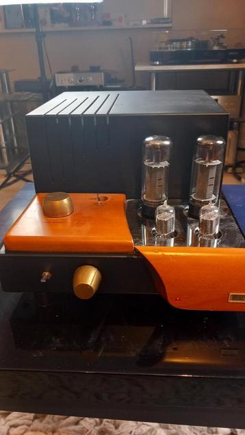 Unison Research Simply 2 beschikbaar voor biedingen