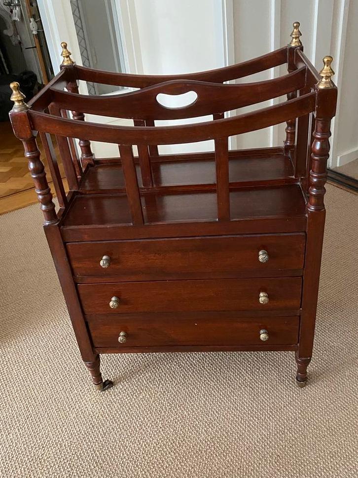 Canterbury lectuurbak met bergruimte, Antiek en Kunst, Antiek | Meubels | Kasten, Ophalen