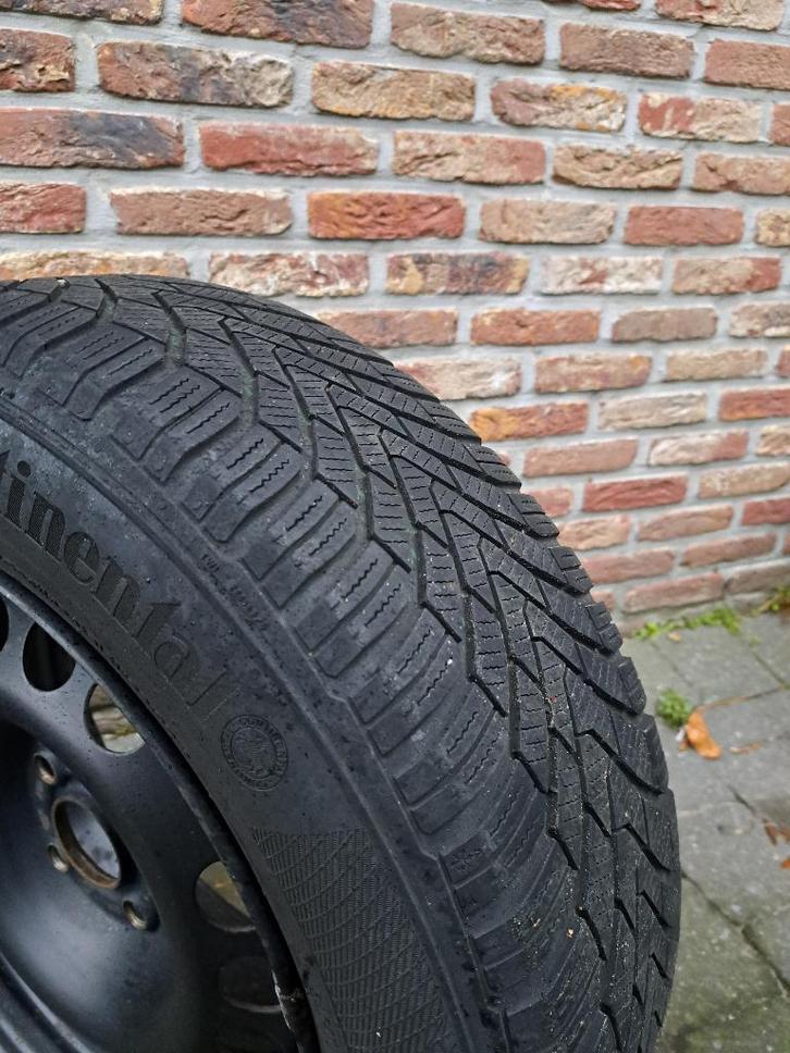 set stalen velgen + Continental Winterbanden 195/65 R15T, Auto diversen, Auto-accessoires, Gebruikt, Ophalen