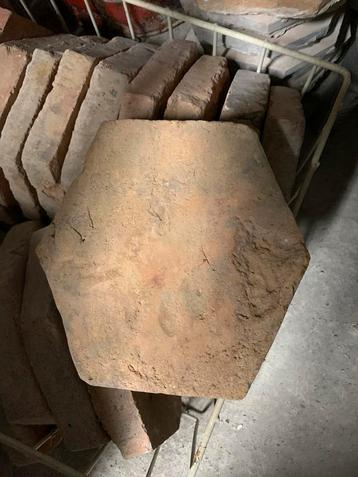 Oude Terra Cotta Tegels - 24 Stuks beschikbaar voor biedingen
