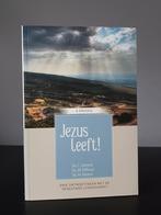 Ds. C. Harinck, W. Silfhout en M. Karens, Jezus leeft!, Ophalen of Verzenden, Zo goed als nieuw