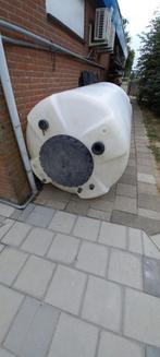 Te koop: groot kunststof vat, Tuin en Terras, Regentonnen, 150 liter of meer, Ophalen, Gebruikt, Kunststof