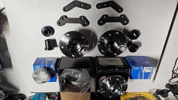 Adaptorset conversie set voor 4 naar 5 gaats ombouwen BMW 3, Auto-onderdelen, Remmen en Aandrijving, Gebruikt, Herkomst onderdeel bekend