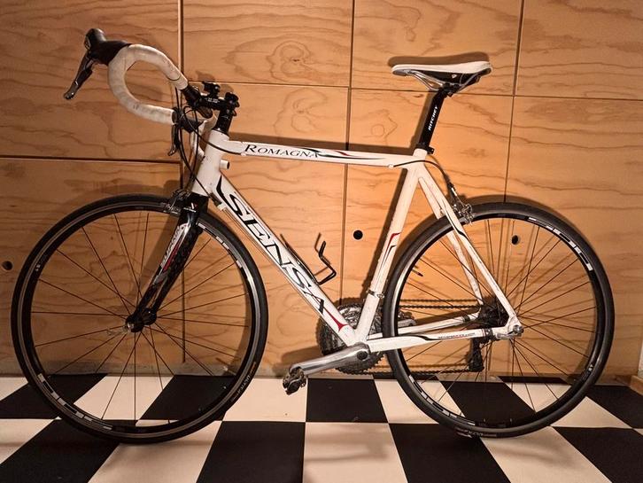 Sensa Romagna racefiets – maat 56 – alu met carbon voorvork, Fietsen en Brommers, Fietsen | Racefietsen, Zo goed als nieuw, Overige merken