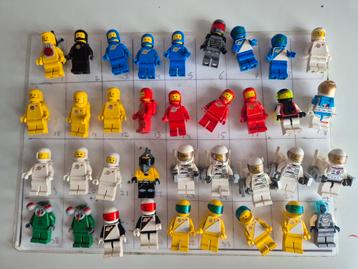 Lego classic space ruimte alien poppetjes police mars mtron  beschikbaar voor biedingen