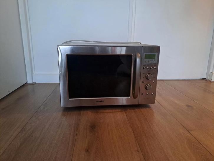 Combimagnetron - Veelzijdig en handig!, Witgoed en Apparatuur, Magnetrons, Zo goed als nieuw, Vrijstaand, Combimagnetron, 45 tot 60 cm