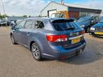 Toyota Avensis Wagon 1.8 VVTi Business automaat NAV.+ Clima, Auto's, Euro 5, 15 km/l, 4 cilinders, Blauw