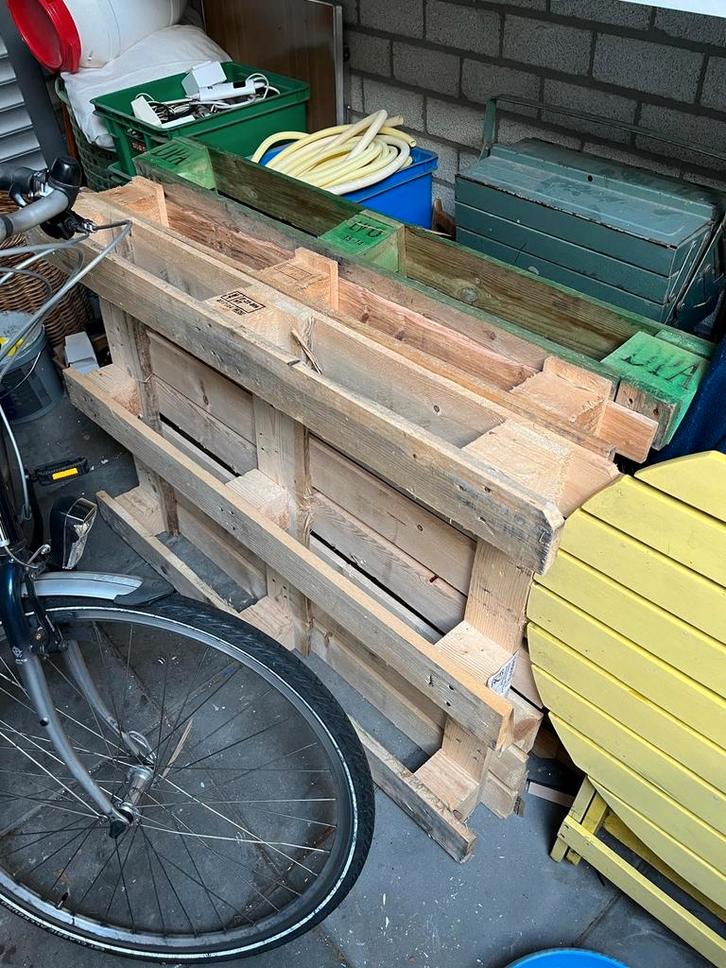 Gratis Stevige Pallets - 3 stuks, Doe-het-zelf en Verbouw, Hout en Planken, Ophalen of Verzenden