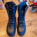 Kisten / laarzen veiligheid met stalen neus, Kleding | Dames, Schoenen, Ophalen of Verzenden, Nieuw, Zwart, Hoge laarzen