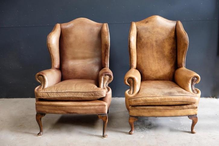 leren Chesterfield oor fauteuils -Exclusief origineel Engels, Huis en Inrichting, Fauteuils, Gebruikt, Leer, 75 tot 100 cm, Minder dan 75 cm