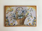 Een fraai tegeltableau met bloemenmand 45 x 30 cm, Ophalen of Verzenden