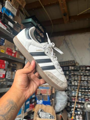 Adidas Samba OG Cloud White Core Black 40 2/3 beschikbaar voor biedingen