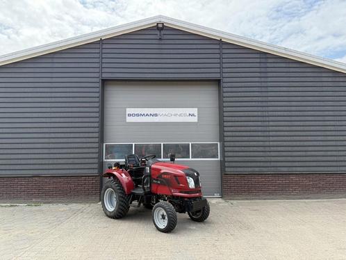 Knegt 304 G2 minitractor 4WD 30 PK, Zakelijke goederen, Agrarisch | Tractoren, tot 2500, Overige merken, Gebruikt