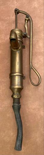 Antieke . Waterpomp . Waterkraanpomp ., Antiek en Kunst, Ophalen