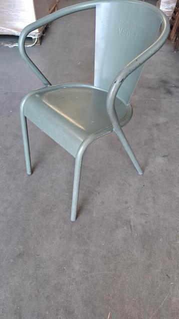 68 orginele VEDETT terras stoelen + tafels vintage design! beschikbaar voor biedingen