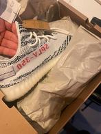 Adidas yeezy boost 350 V2, Wit, Nieuw, Ophalen of Verzenden, Sneakers of Gympen