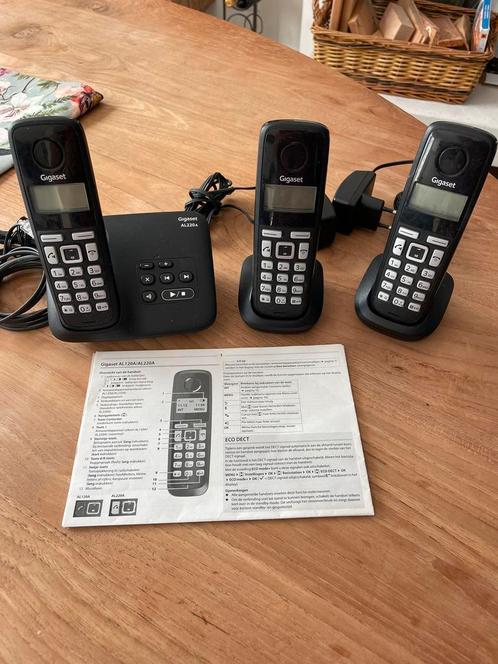 Gigaset AL220A thuistelefoon 3 handsets, Telecommunicatie, Vaste telefoons | Handsets en Draadloos, Gebruikt, 3 handsets, Ophalen