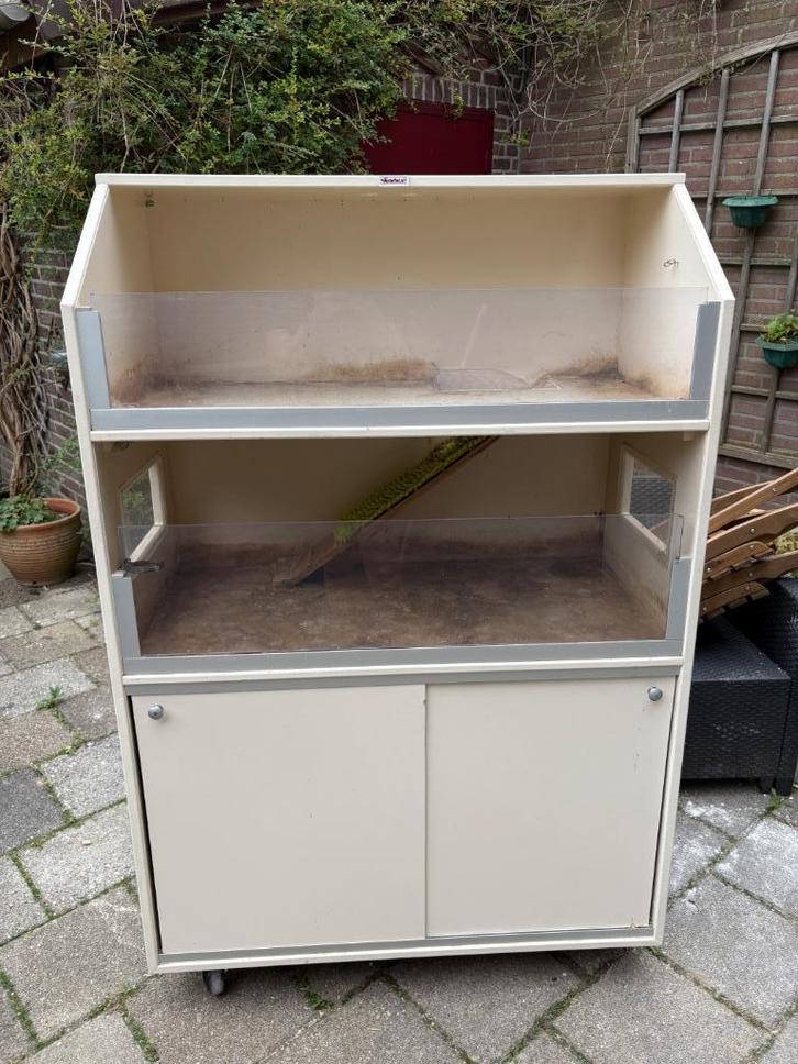 Caviaflat, Dieren en Toebehoren, Knaagdieren en Konijnen | Hokken en Kooien, Gebruikt, Kooi, 90 cm of meer, 75 tot 110 cm, Cavia