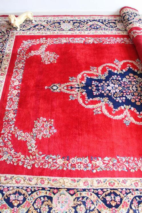 XXL Vintage bloemen kleed. Groot handgeknoopt Oosters tapijt, Huis en Inrichting, Stoffering | Tapijten en Kleden, Gebruikt, 200 cm of meer