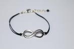 Armband met een infinity tussenzetsel, Ophalen of Verzenden, Nieuw, Zwart