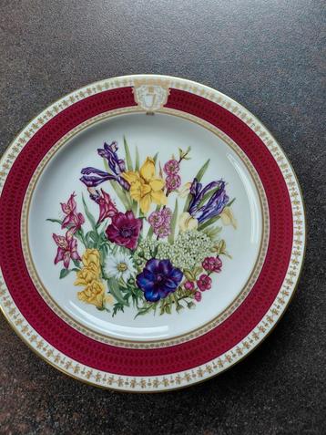 Prachtig herdenkingsbord van PRINSES JULIANA. beschikbaar voor biedingen