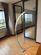 Gratis moderne booglamp LED – zilver – Eindhoven, Huis en Inrichting, Lampen | Vloerlampen, Ophalen, Gebruikt, 150 tot 200 cm