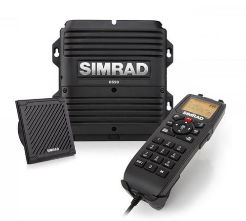 Simrad RS90 Marifoon, Watersport en Boten, Navigatiemiddelen en Scheepselektronica, Zo goed als nieuw, Communicatie, Verzenden