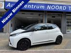 Toyota Aygo 1.0 VVT-i x-play | Navigatie | Airco | Achteruit, Voorwielaandrijving, Euro 5, Stof, Gebruikt