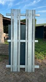 Geleiderail voor motoren of scooters op aanhangwagen, Ophalen, Gebruikt