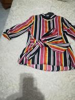 Zara gestreepte blouse van satijn gekleurd zwart maat XS / S, Kleding | Dames, Blouses en Tunieken, Verzenden, Zo goed als nieuw