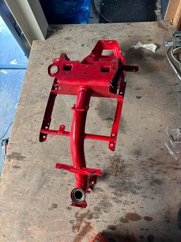 Piaggio Zip 2006 frame Duits Duitse papieren 45km brom beschikbaar voor biedingen