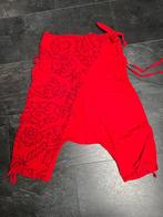 Mooie rode dames baggy harem broek Desigual maat 28 / M, Maat 38/40 (M), Ophalen of Verzenden, Zo goed als nieuw, Driekwart