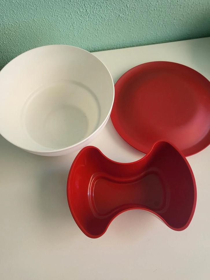 Tupperware set - Schalen en deksel, Huis en Inrichting, Keuken | Tupperware, Gebruikt, Schaal, Wit, Rood, Ophalen