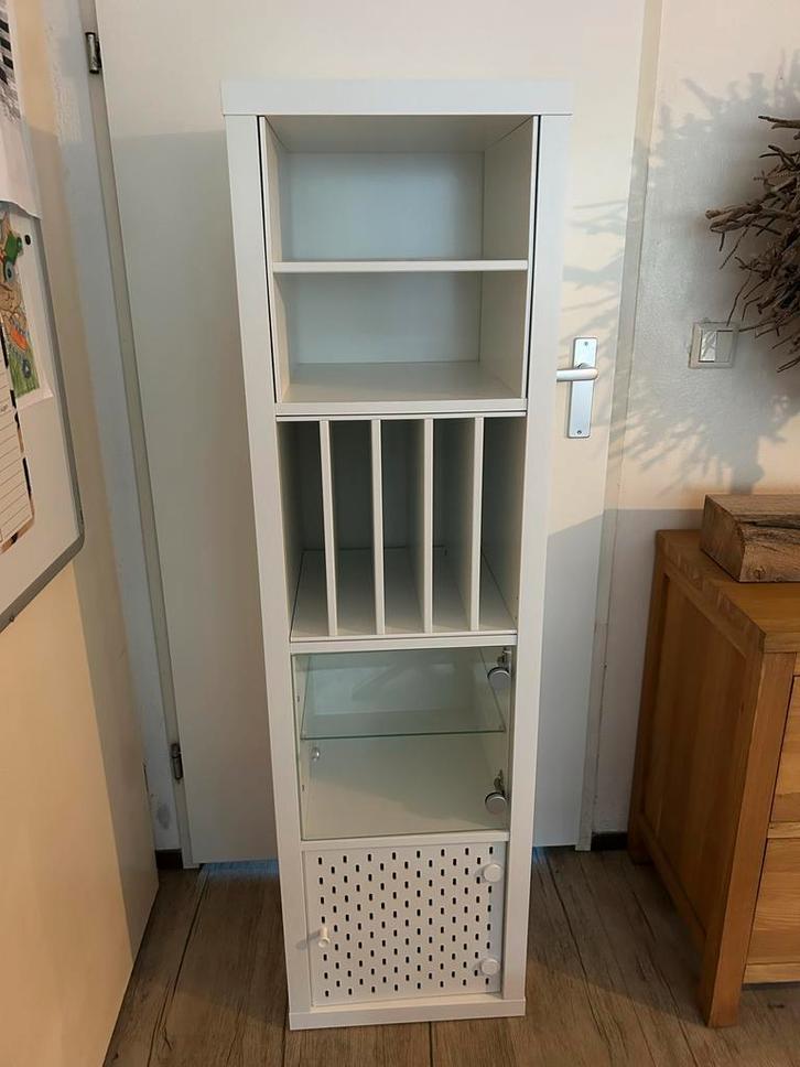 IKEA Kallax Kast 4 Vakken + Inzetten, Huis en Inrichting, Kasten | Boekenkasten, Gebruikt, Minder dan 50 cm, Minder dan 100 cm