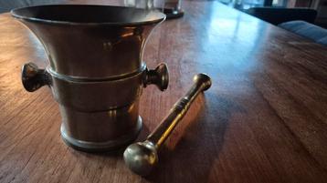 Koperen vijzel, 12 cm hoog beschikbaar voor biedingen