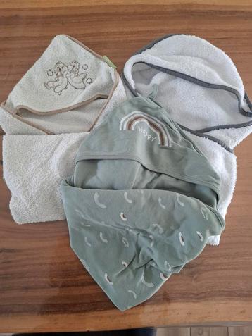 Badcapes baby - 3 stuks beschikbaar voor biedingen